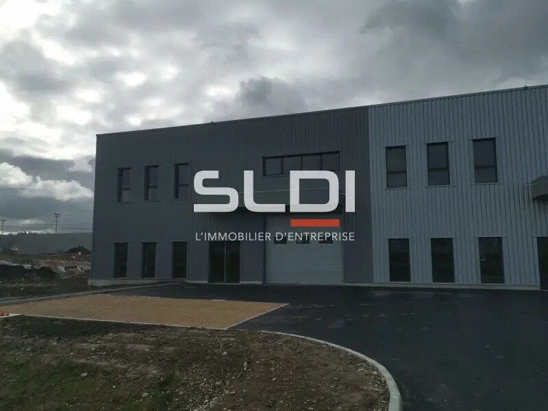 Flex in Bourgoin-Jallieu for lease Building Photo- Image 1 of 6