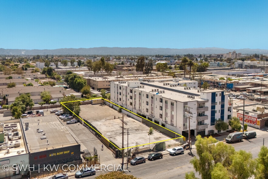 15226 Parthenia St, North Hills, CA for sale - Building Photo - Image 1 of 8