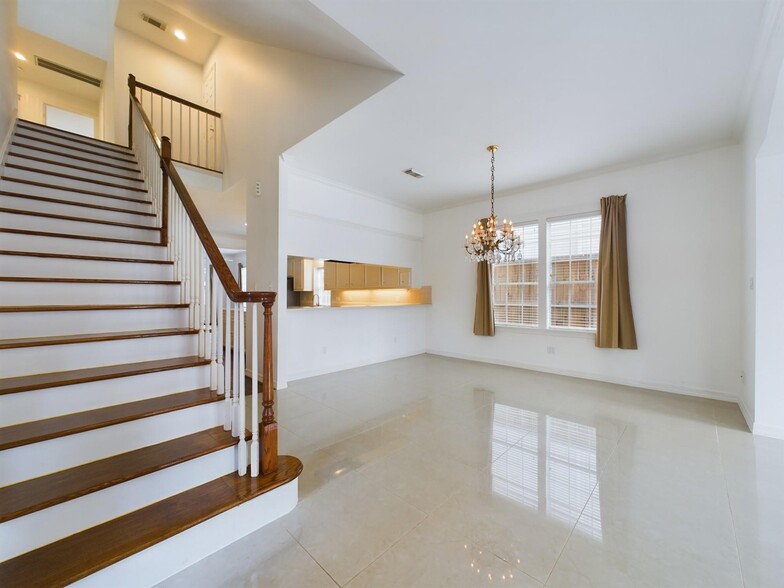 5627 Winsome Ln, Houston, TX à louer - Photo int rieure - Image 3 de 10