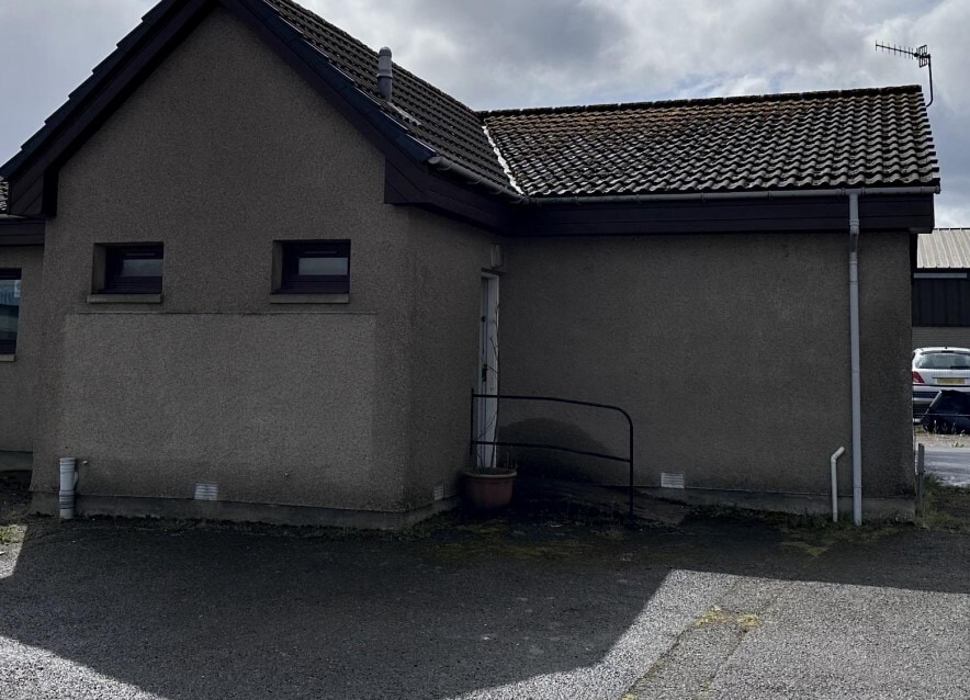 1 Steven Rd, Huntly for lease Primary Photo- Image 1 of 3