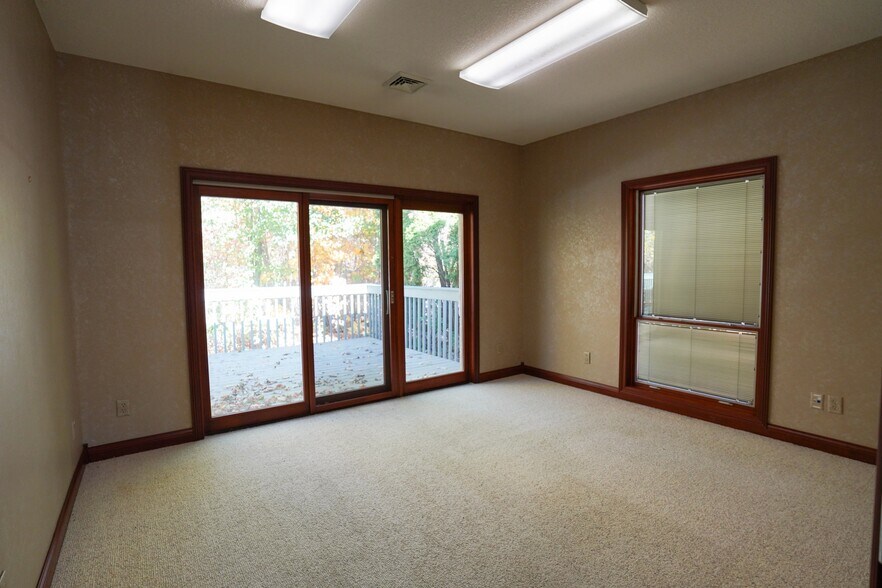 328 Northpoint Ave, Huntington, IN à louer - Photo du bâtiment - Image 3 de 9