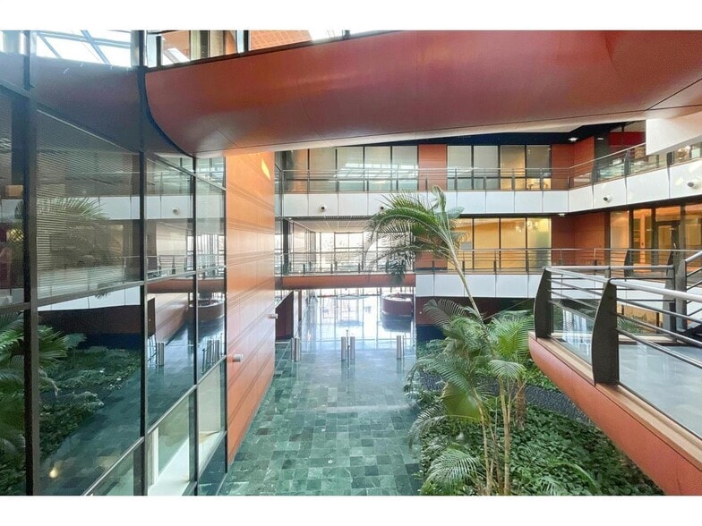 Office in Rosny-sous-Bois for lease - Interior Photo - Image 3 of 6