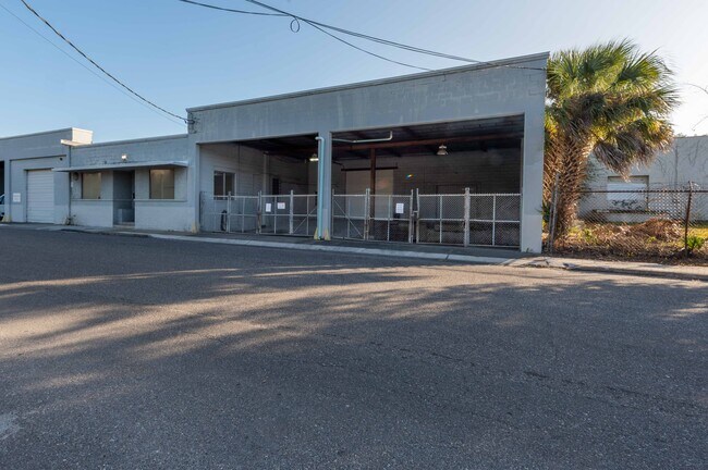 Plus de détails pour 1839 Ionia St, Jacksonville, FL - Industriel à louer