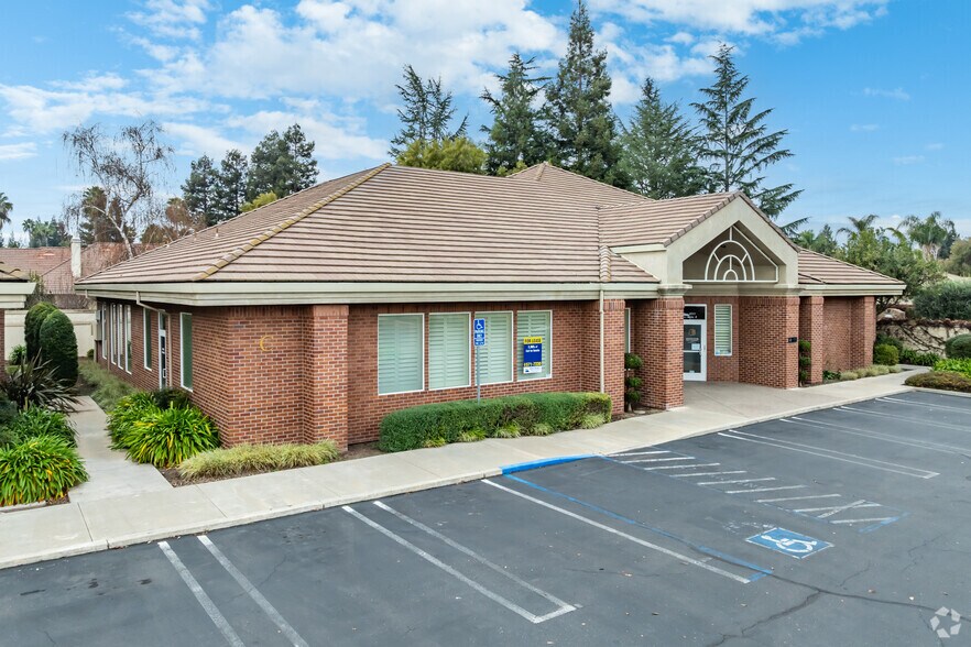 4213 Dale Rd, Modesto, CA for lease - Building Photo - Image 2 of 7