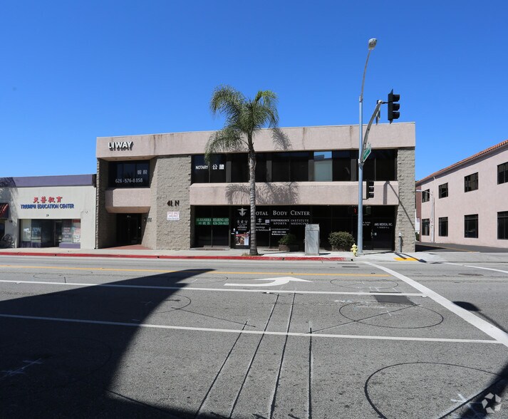 41 N Garfield Ave, Alhambra, CA à louer - Photo du bâtiment - Image 3 de 6