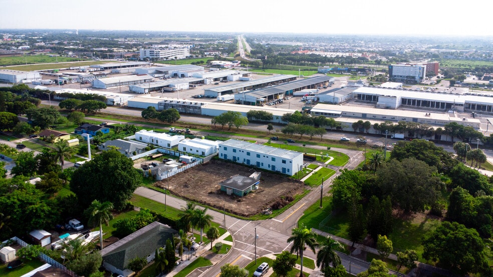 238 nw 2nd St, Florida City, FL for sale - Building Photo - Image 3 of 18