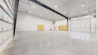 6605 Wagon Trail, Billings, MT for lease Interior Photo- Image 2 of 22