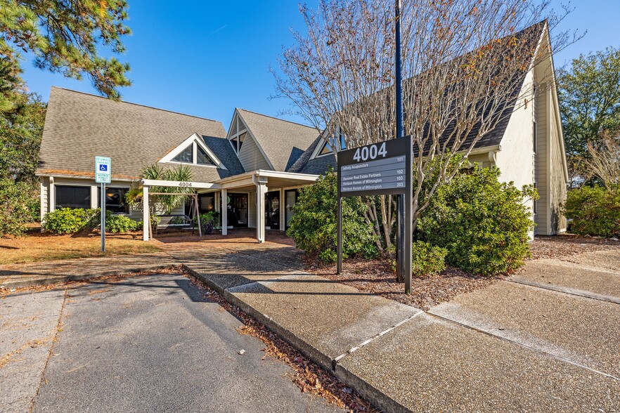 4004 Oleander Dr, Wilmington, NC for sale - Building Photo - Image 1 of 1