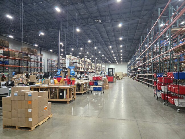 More details for 5855 Carbonmill Dr, South Bend, IN - Industrial for Lease