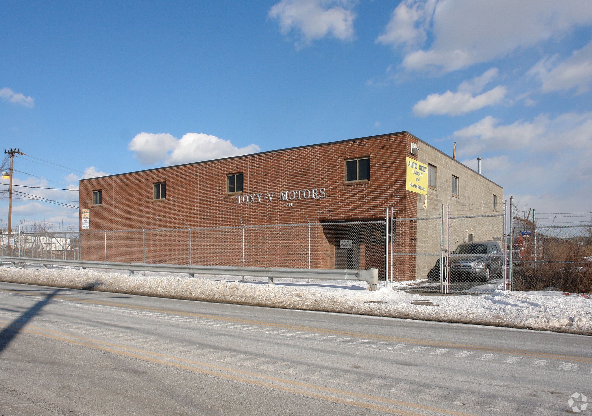 238 Ledyard St, Hartford, CT for lease Primary Photo- Image 1 of 6