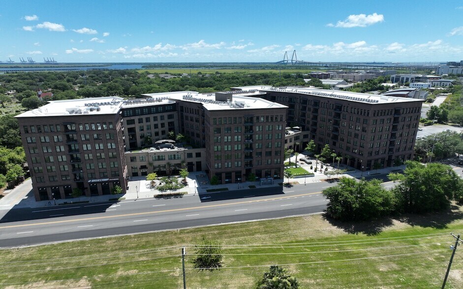 1310 Meeting Street Rd, Charleston, SC à louer - Photo du bâtiment - Image 1 de 5