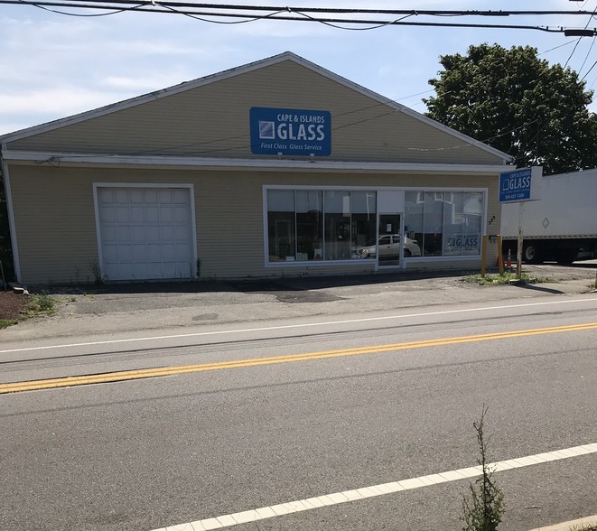 229-231 Teaticket Hwy, Falmouth, MA for sale - Building Photo - Image 1 of 1