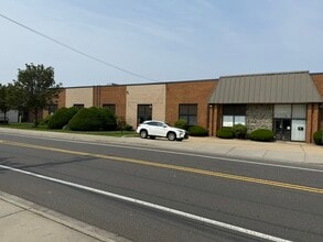 1980 New Hwy, Farmingdale, NY for lease Building Photo- Image 1 of 3