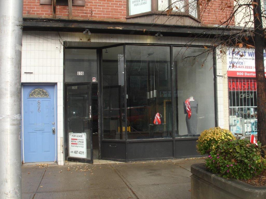898 Danforth Ave, Toronto, ON à vendre Photo principale- Image 1 de 1