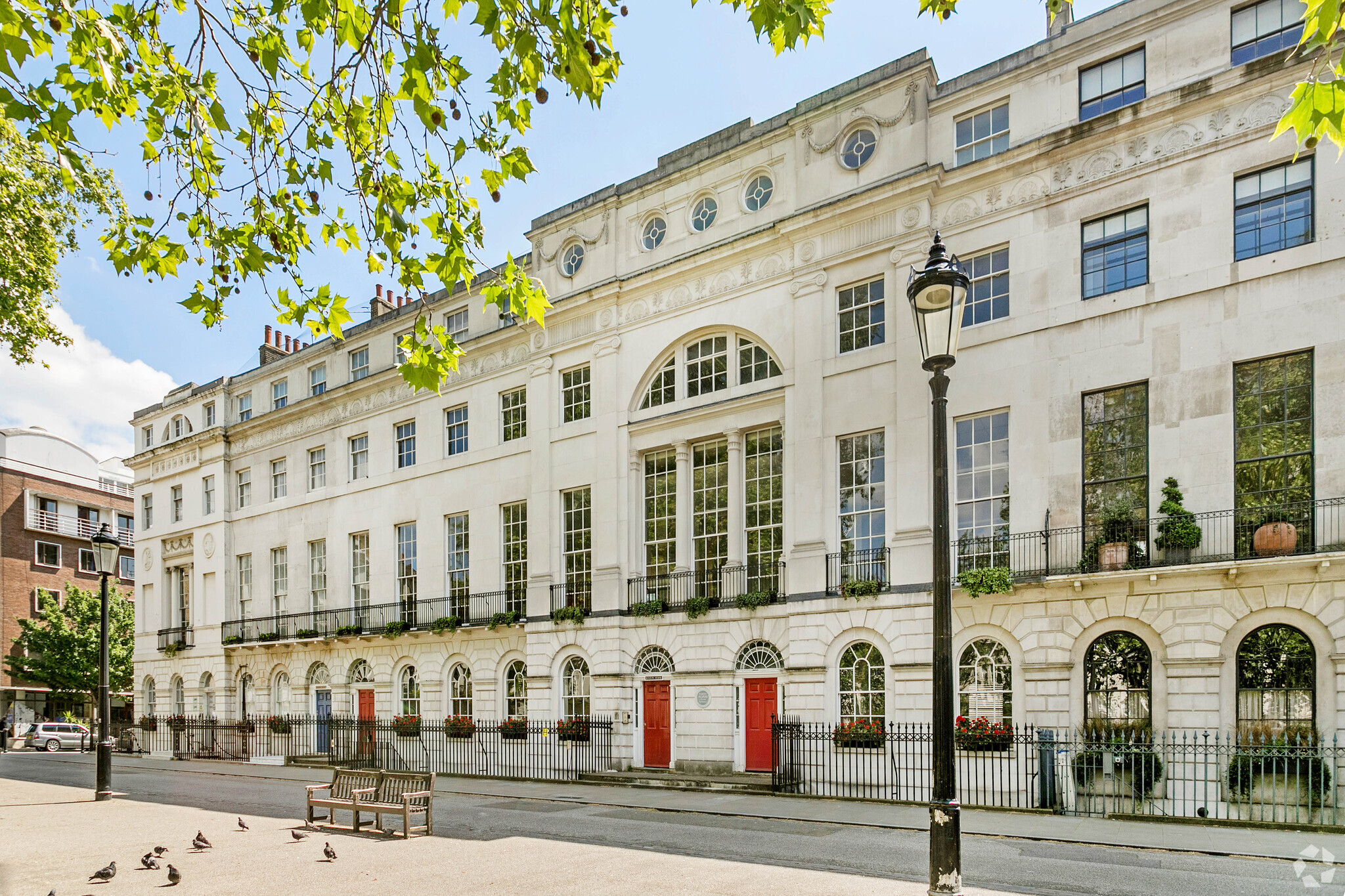 36-38 Fitzroy Sq, London à vendre Photo du bâtiment- Image 1 de 1