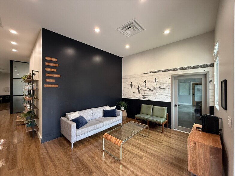 760 Currency Cir, Lake Mary, FL for lease - Lobby - Image 1 of 9