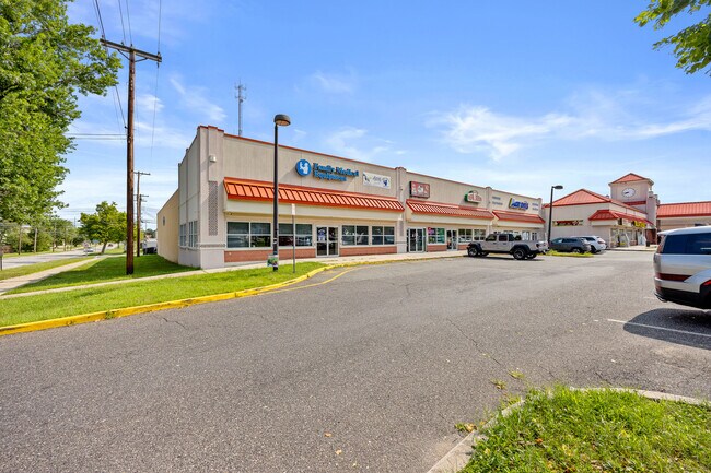 Plus de détails pour 106 W Landis Ave, Vineland, NJ - Bureau/Commerce de détail à louer