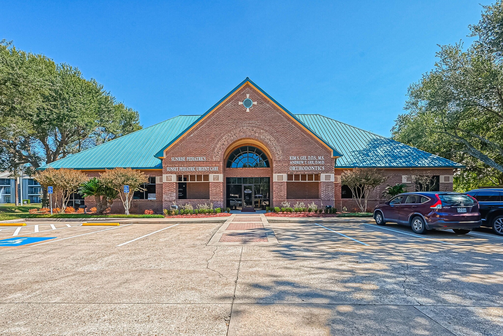 2343 Town Center Dr, Sugar Land, TX for sale Building Photo- Image 1 of 1