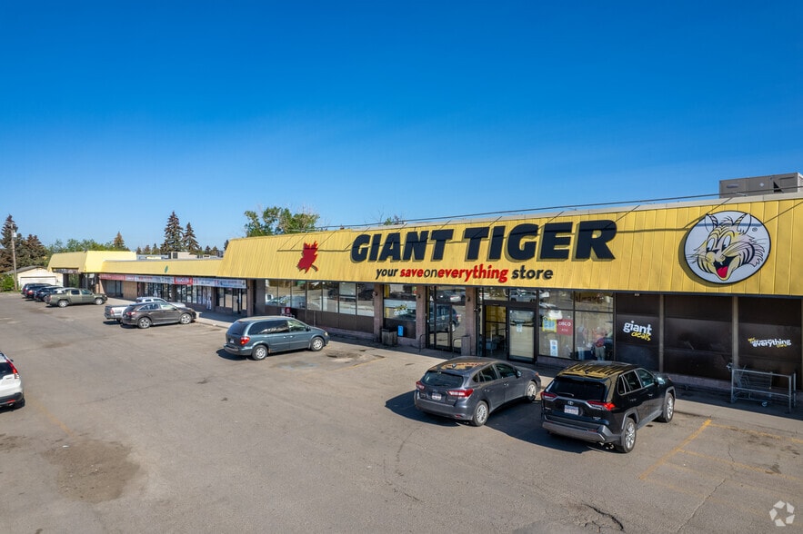 4710 17th Ave SE, Calgary, AB for lease - Primary Photo - Image 1 of 6