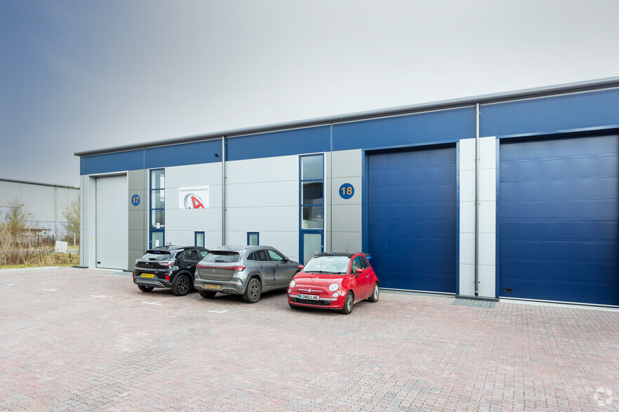 17-20 Bingham Rd, Sittingbourne for lease - Building Photo - Image 2 of 4