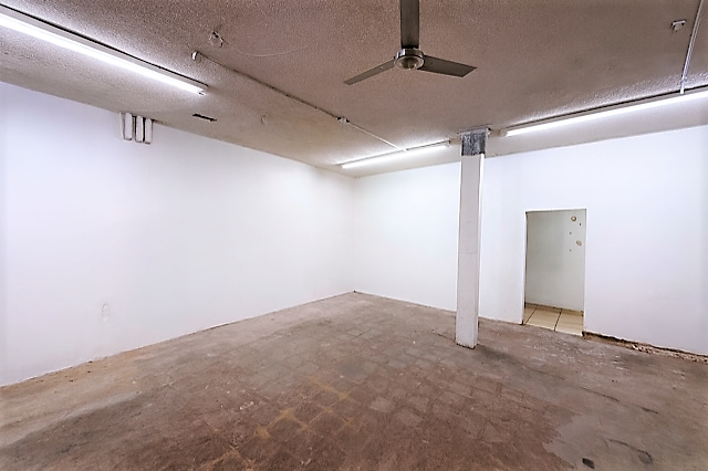 10821-10859 Oxnard St, North Hollywood, CA à louer Photo intérieure- Image 1 de 4