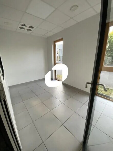 Bureau dans Orvault à louer - Photo intérieure - Image 2 de 7