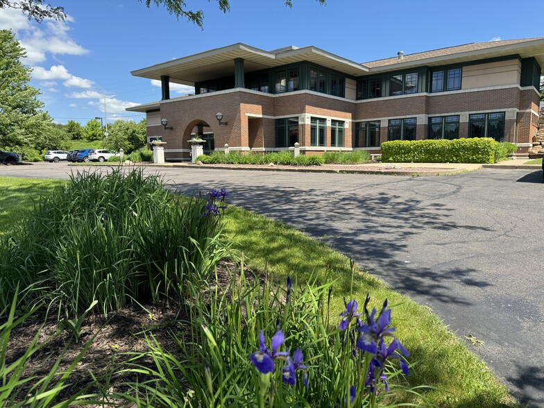 1400 Merrill Ave, Wausau, WI for sale - Building Photo - Image 1 of 39