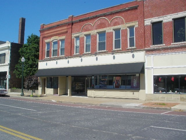 633 Broadway, Lorain, OH for sale - Building Photo - Image 1 of 1