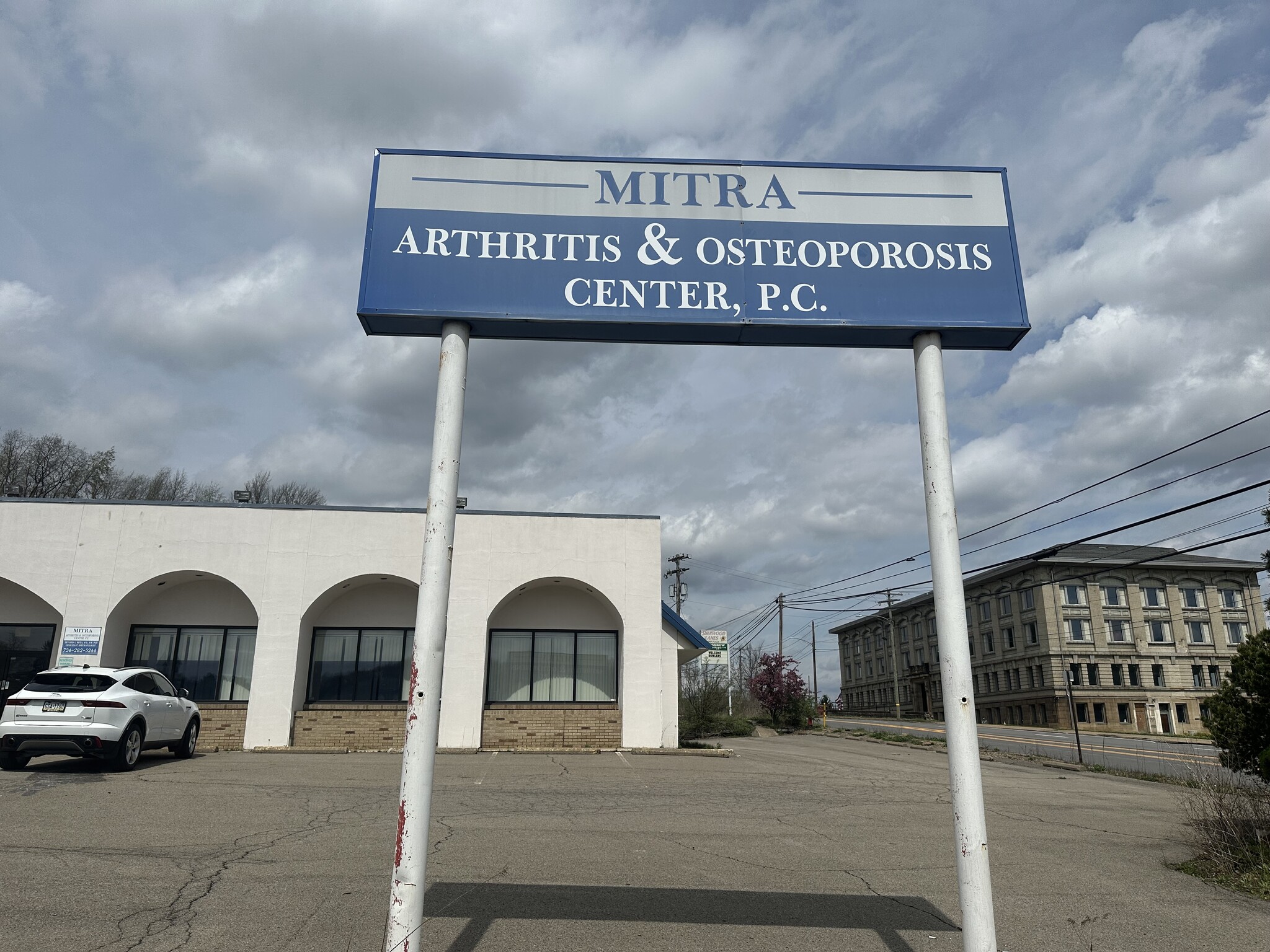 5 Lyn Mar Plz, Lyndora, PA for sale Primary Photo- Image 1 of 10