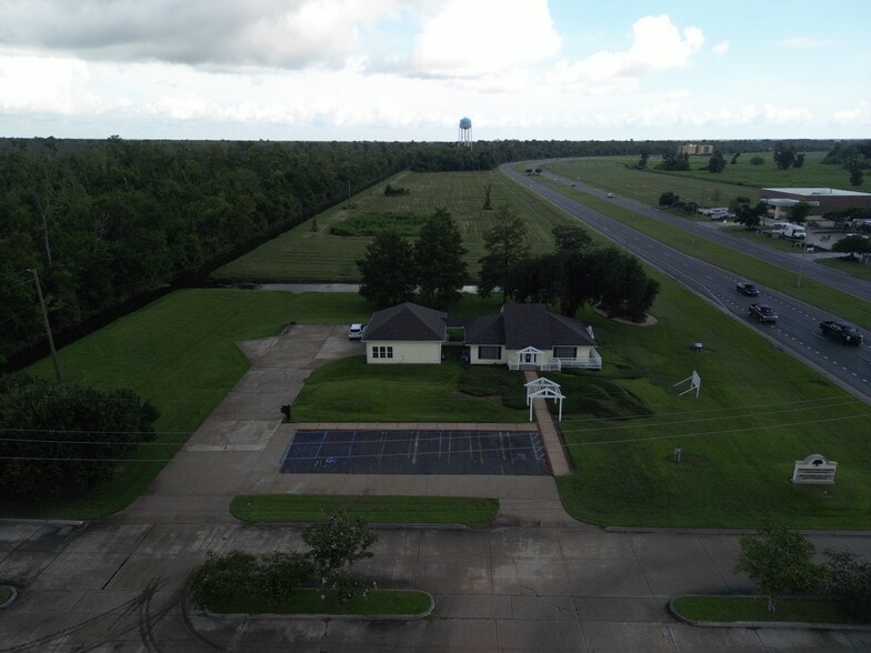 669 Belle Terre Blvd, La Place, LA for lease - Building Photo - Image 2 of 23