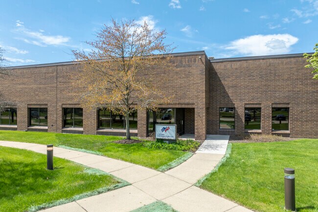 More details for 1405-1495 Busch Pky, Buffalo Grove, IL - Industrial for Lease