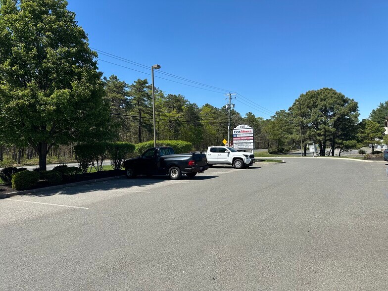 1387 Route 539, Little Egg Harbor, NJ à louer - Photo du bâtiment - Image 2 de 16