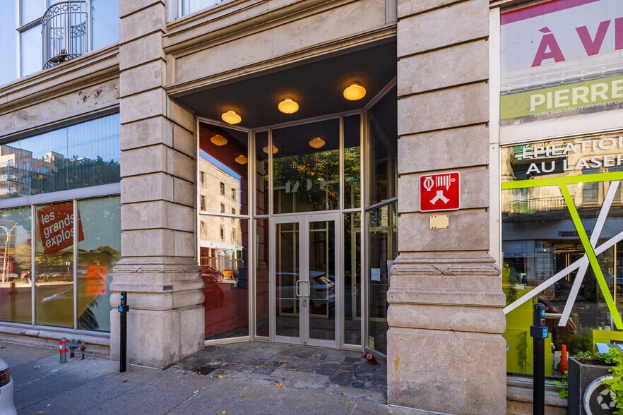 1200 Rue Atateken, Montréal, QC for sale - Building Photo - Image 2 of 2