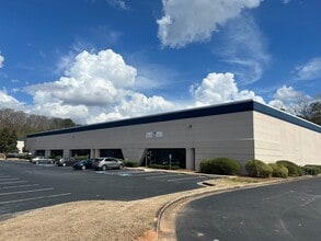 1055 Research Center Atlanta Dr, Atlanta, GA à louer Photo intérieure- Image 1 de 3