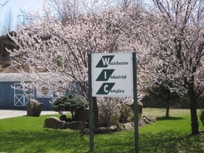 3199 Albany Post Rd, Buchanan, NY for lease Interior Photo- Image 2 of 8