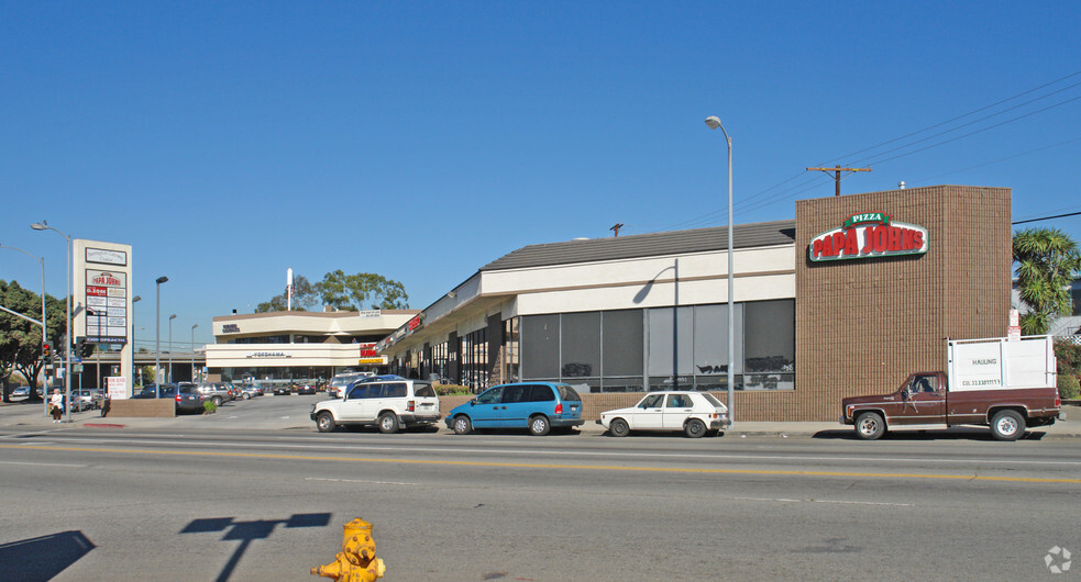 11660-11690 Gateway Blvd, Los Angeles, CA à louer - Photo du bâtiment - Image 2 de 3