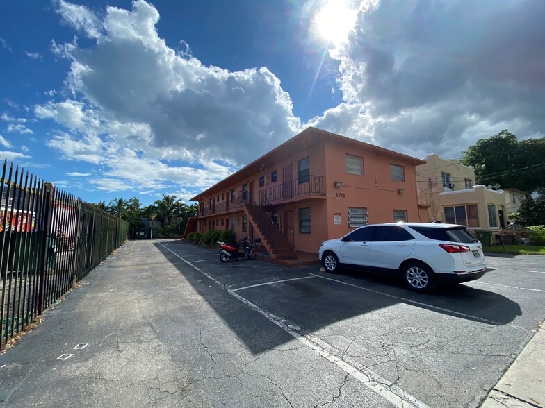 1716 NW 19th St, Miami, FL for sale - Building Photo - Image 1 of 1