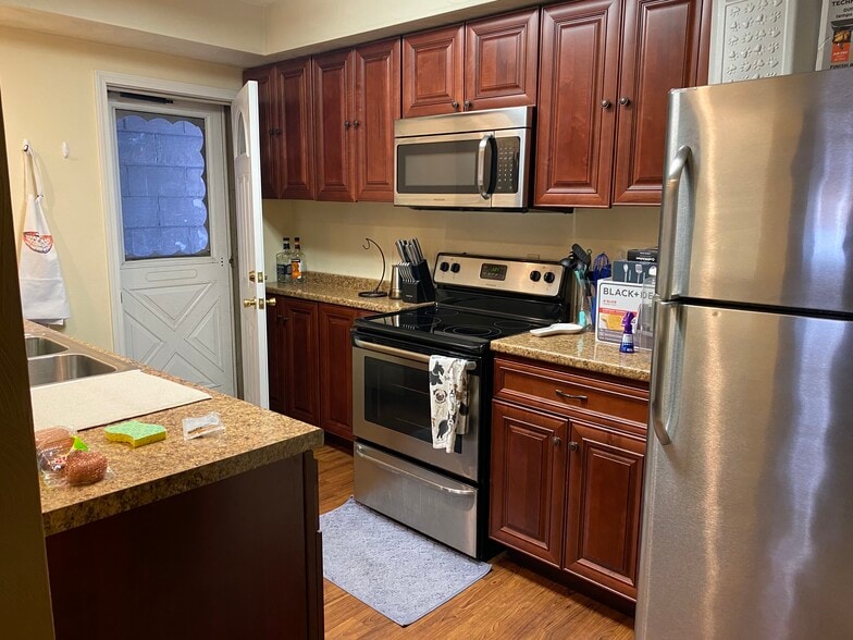 21 N Maple Ave, Greensburg, PA à louer - Photo intérieure - Image 2 de 20