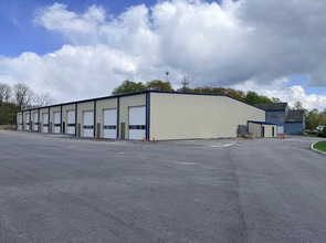 21 Hagerty Blvd, West Chester, PA for lease Building Photo- Image 2 of 4
