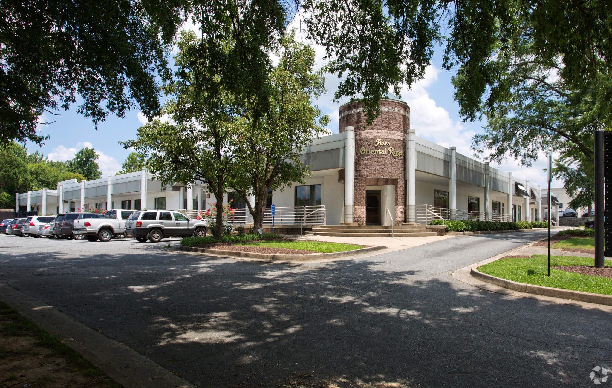 690 Miami Cir NE, Atlanta, GA for lease Primary Photo- Image 1 of 40