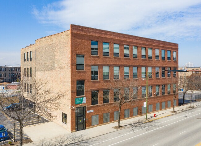 More details for 2240 W Ogden Ave, Chicago, IL - Office for Lease
