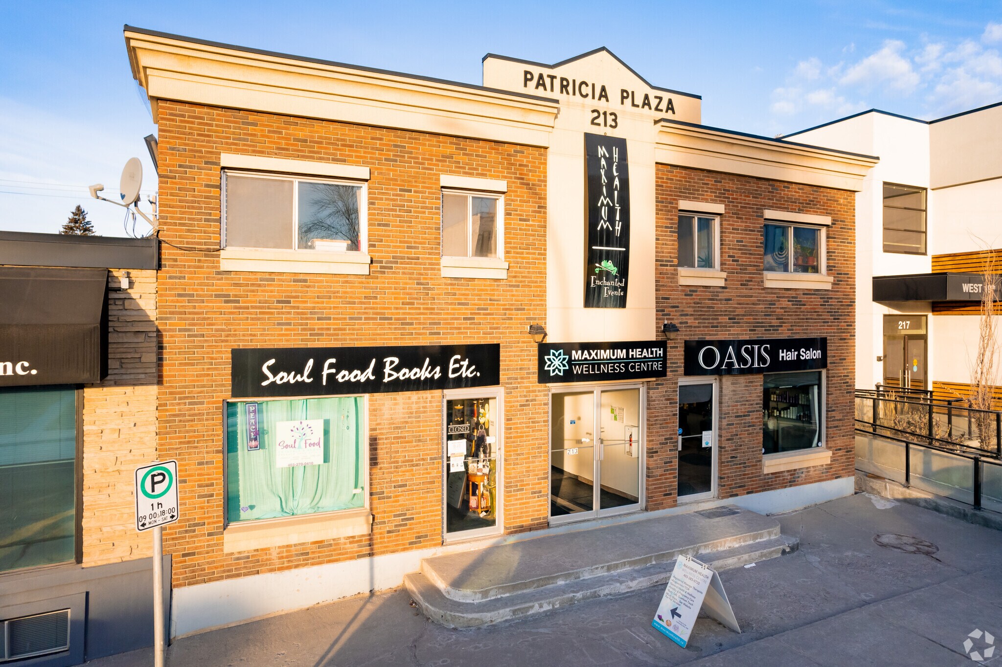 213 19th St NW, Calgary, AB à vendre Photo principale- Image 1 de 1