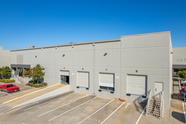 More details for 800 Interchange Blvd, Austin, TX - Flex for Lease