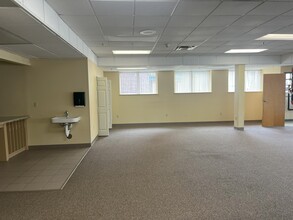 3550 Main St, Springfield, MA for lease Building Photo- Image 1 of 8