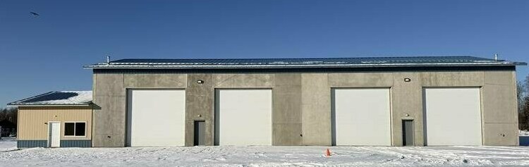 6490 W Trevett Cir, Wasilla, AK à louer - Photo du bâtiment - Image 2 de 6
