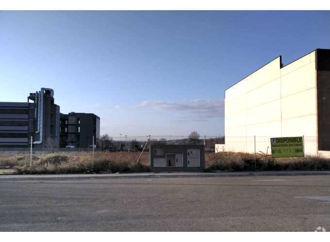 Terrain dans Arganda del Rey, Madrid à vendre Photo principale- Image 1 de 4