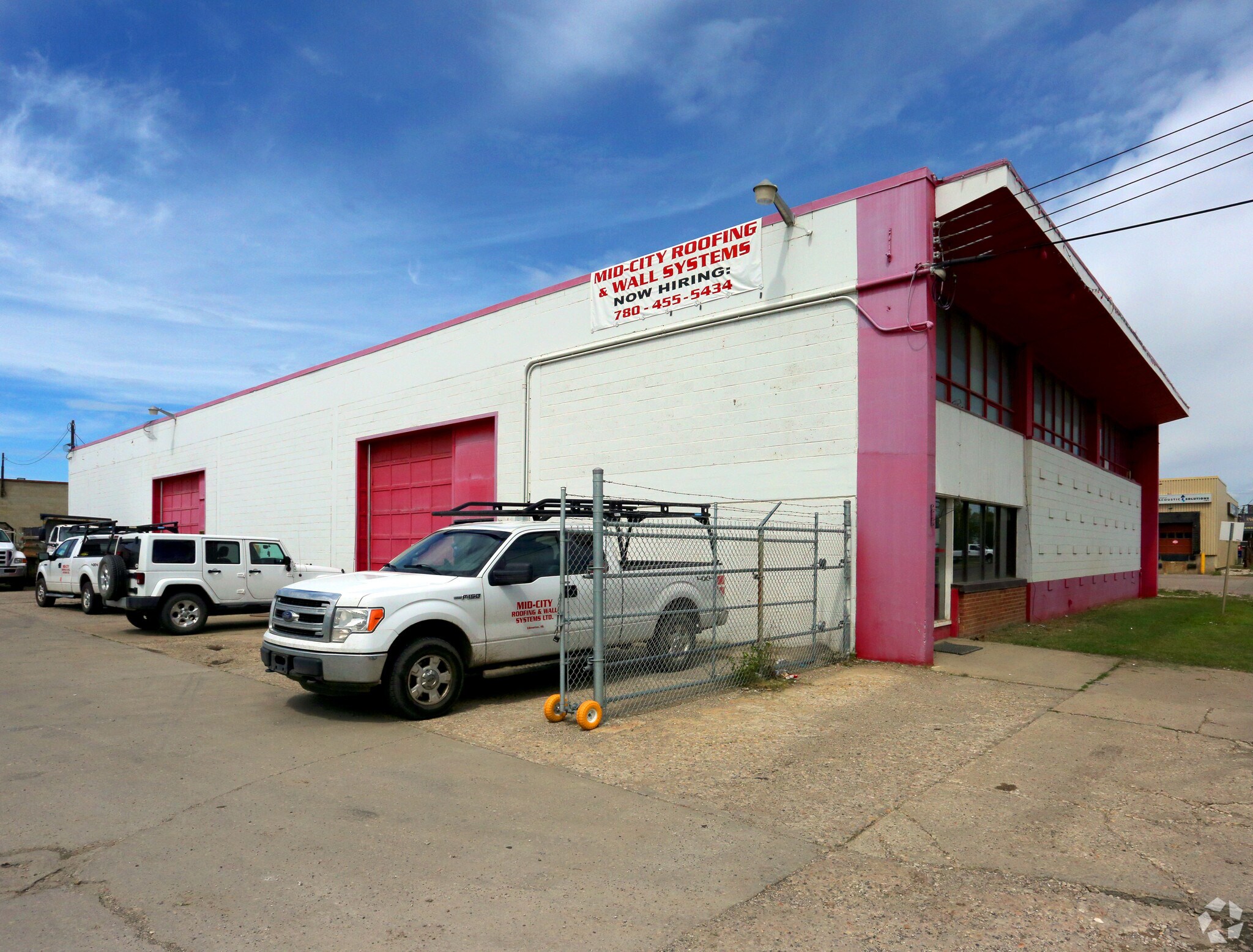 11518 119th St NW, Edmonton, AB for sale Primary Photo- Image 1 of 1