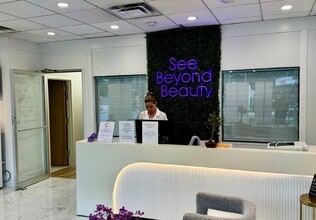 770 Central Park Ave, Scarsdale, NY for sale Interior Photo- Image 2 of 6