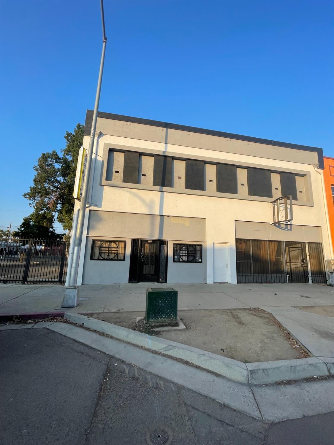 927 F St, Fresno, CA for sale Building Photo- Image 1 of 1