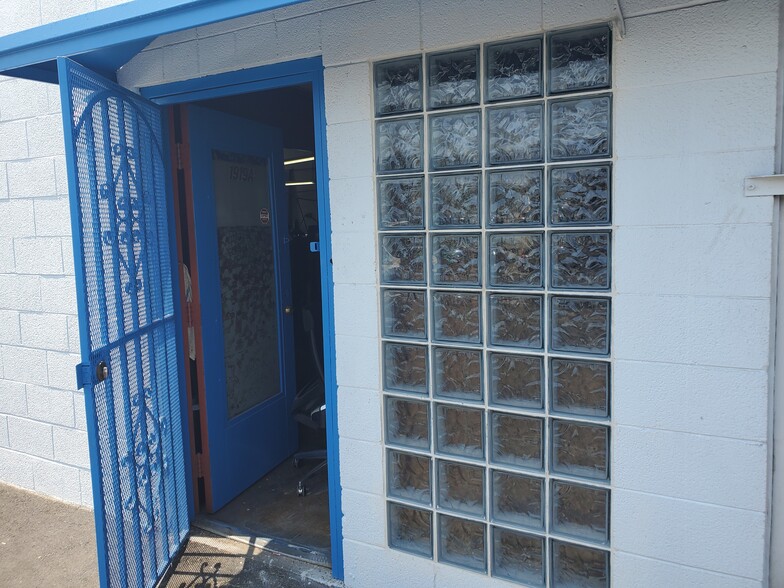 1919 Leafdale Ave, South El Monte, CA for lease - Building Photo - Image 2 of 5